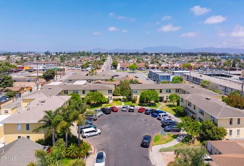 Photo of 161 W juniper Street, Oxnard, CA 93033 (MLS # V1-32732)