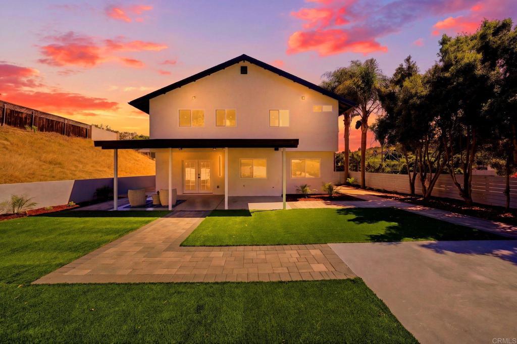 2640 Chestnut Avenue, Carlsbad CA 92010