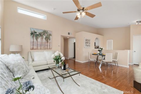 21175 Gladiolos Lake Forest CA 92630