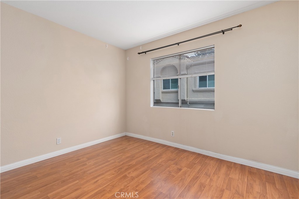 Vista Del Flores (VDF) - Residential