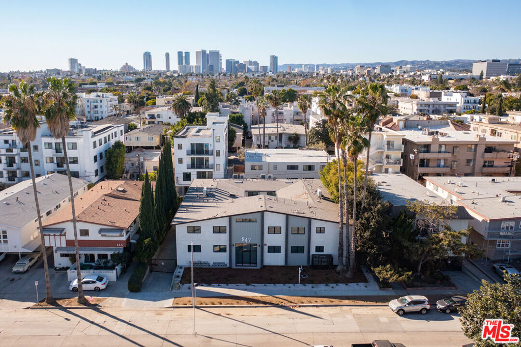 Properties 4 847 S Sherbourne Drive