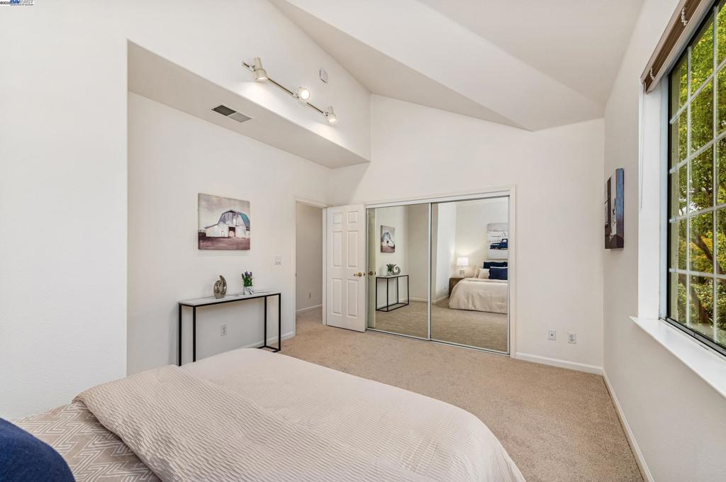 SANTA CLARA - Residential