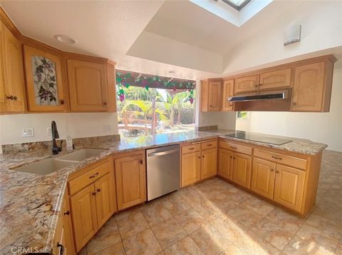11422 Harrisburg Road Los Alamitos CA 90720