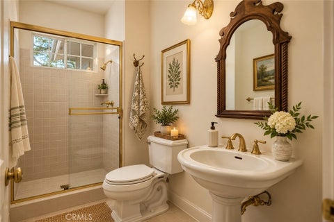 Tiny photo for 10045 Old Morro RD E, Atascadero, CA 93422 (MLS # SC26220973)