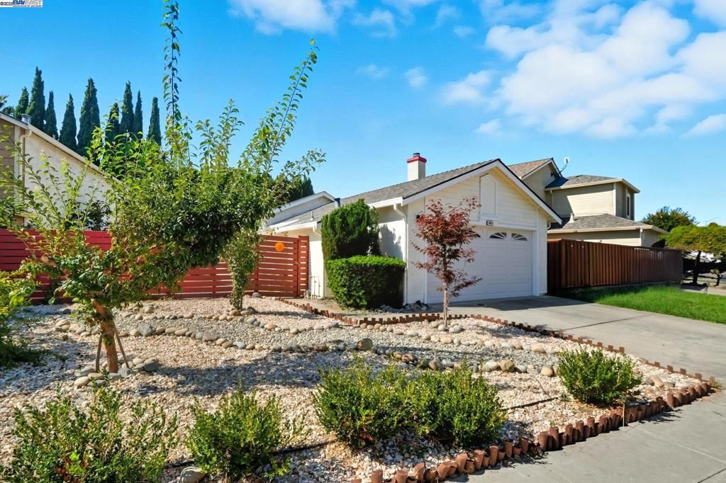 Photo of 38851 Stillwater Cmn, Fremont, CA 94536 (MLS # 41115444)