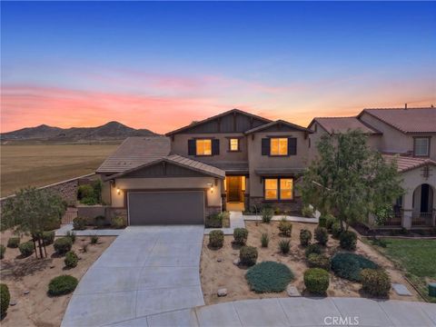 Photo of 28624 Mahogany Trail WAY, Menifee, CA 92584 (MLS # SW26116826)