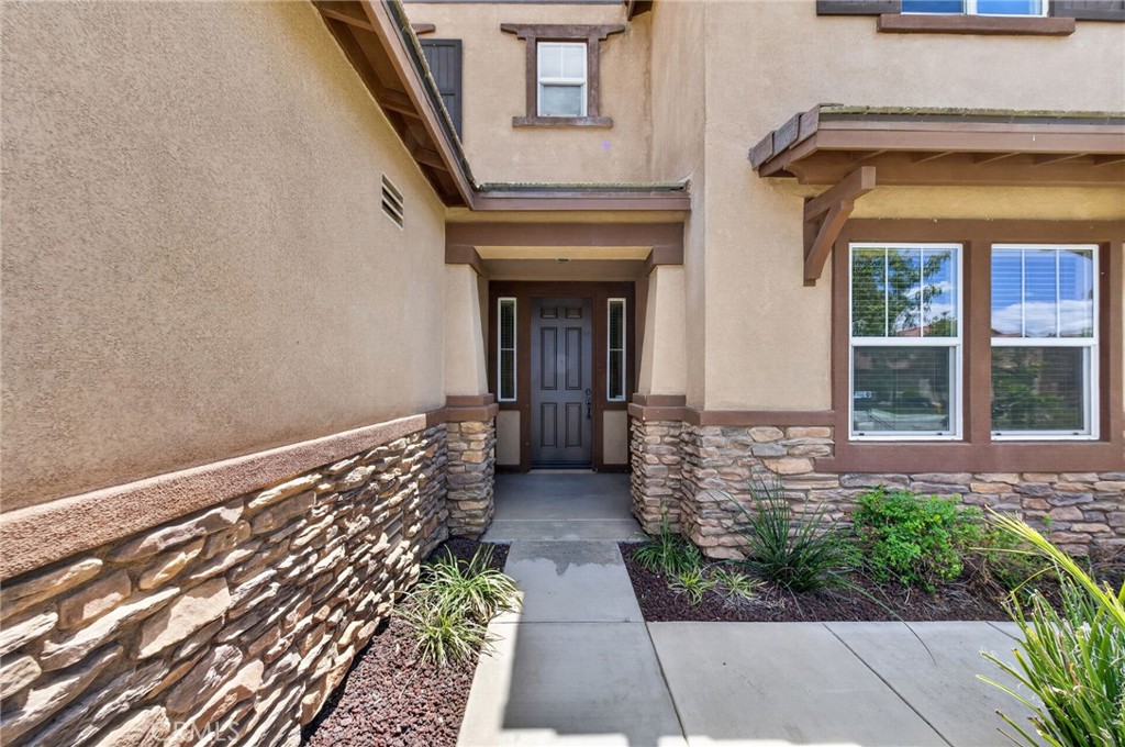 28624 Mahogany Trail