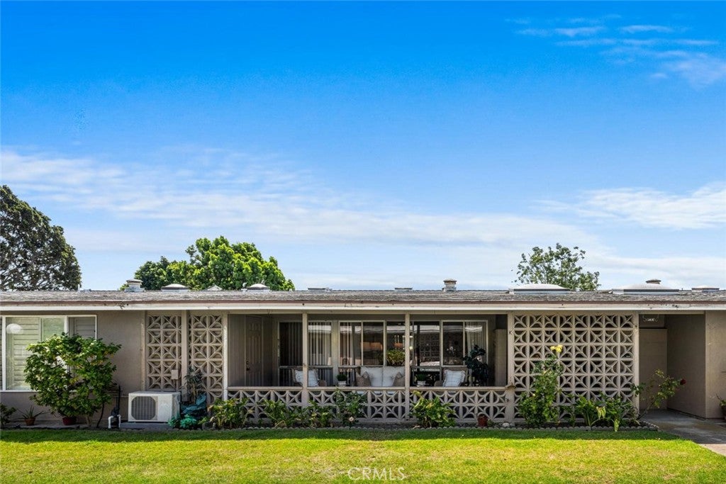 1381 Mayfield Road 141K  M6