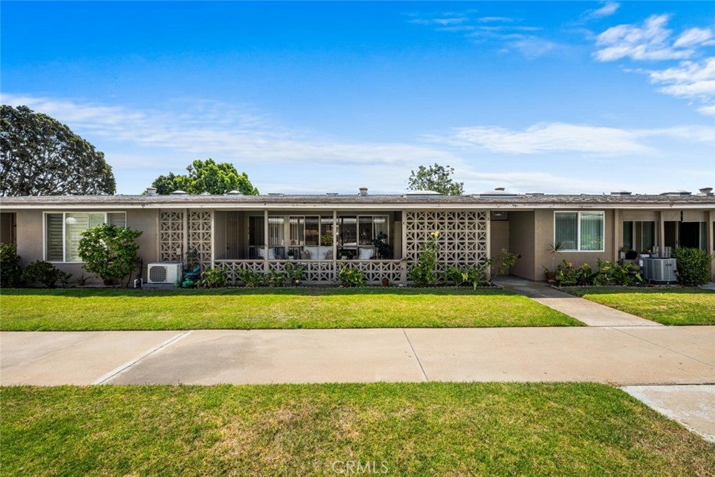 1381 Mayfield Road 141K  M6