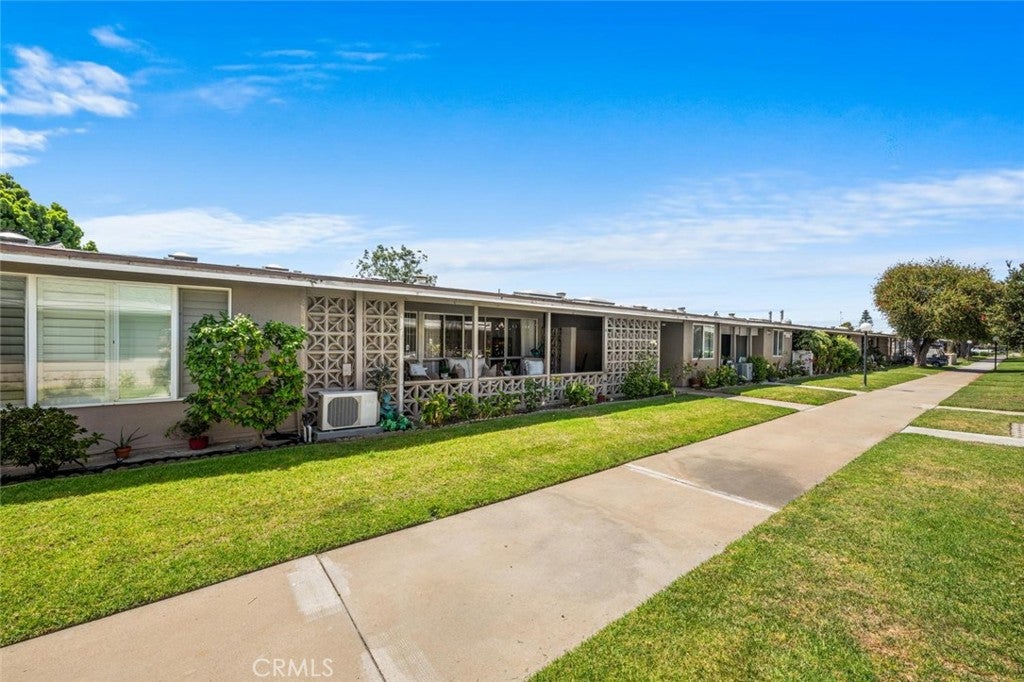 1381 Mayfield Road 141K  M6
