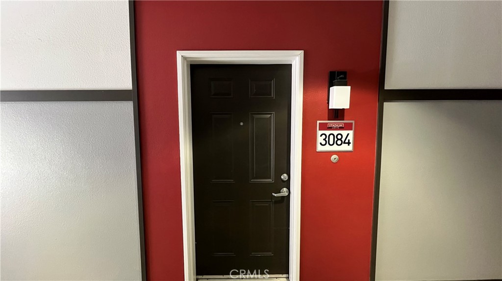 1801 E Katella 3084