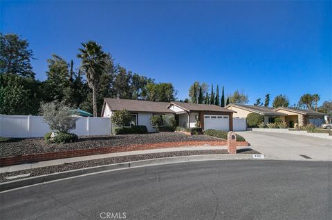 832 Ballina Court Newbury Park CA 91320