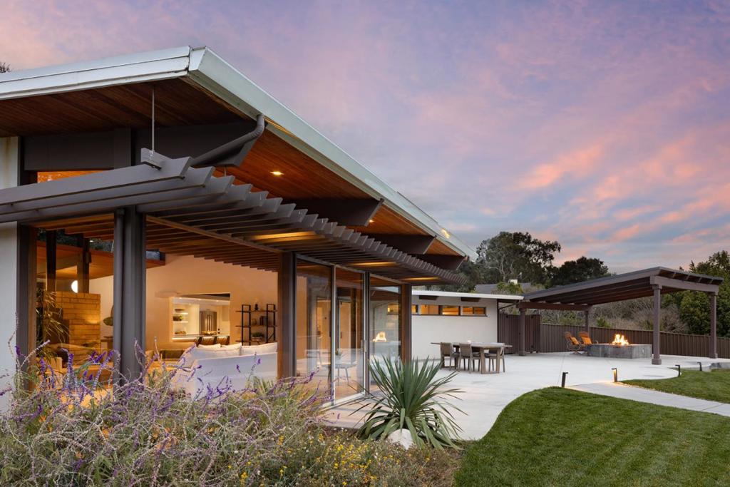 332 W Carmel Valley Road