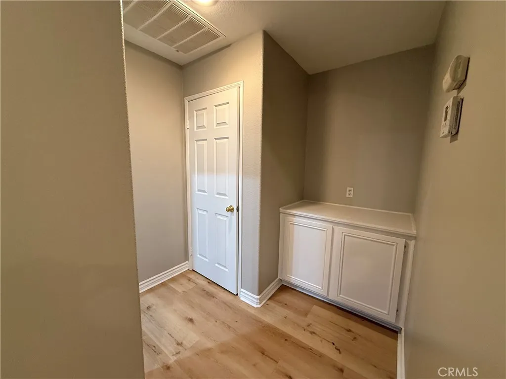 Fontana, California 92336, United States, 3 Bedrooms Bedrooms, ,2 BathroomsBathrooms,Residential,Active,247432