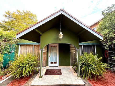 Photo of 529 Naranja Drive, Glendale, CA 91206 (MLS # GD25218208)