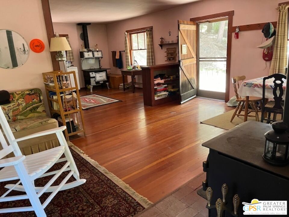 lot Number 1.91 ACRES IN PAR 31 RS 007/035 - Residential