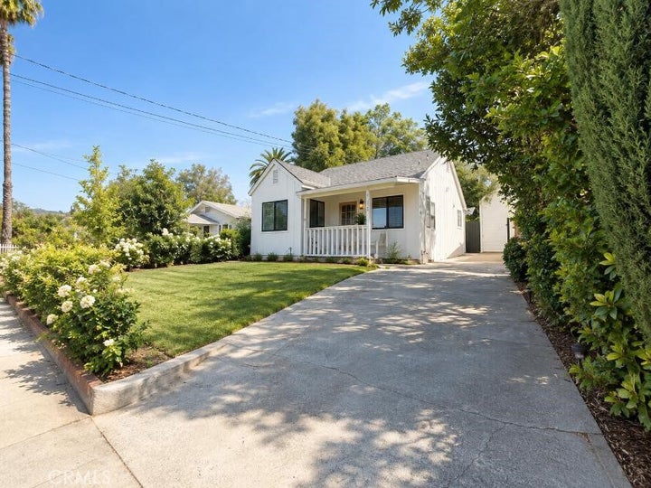 Photo 1 of 19 — 463 Macdonald Street, Pasadena, CA 91103