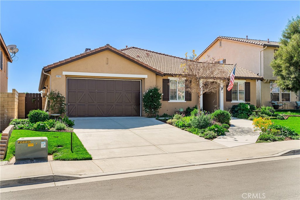 31831 Ridge Berry