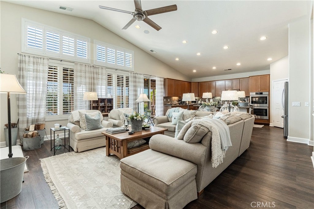 31831 Ridge Berry