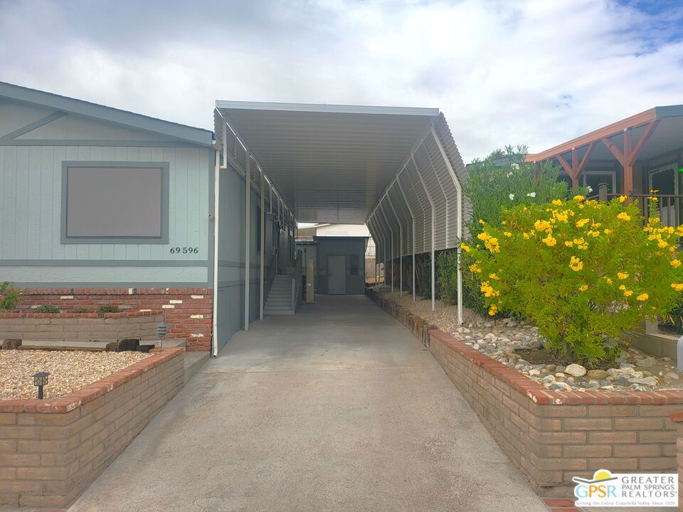 69596 Parkside Drive