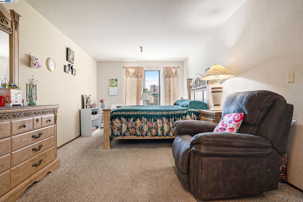 DOWNTOWN SAN LEA - Residential