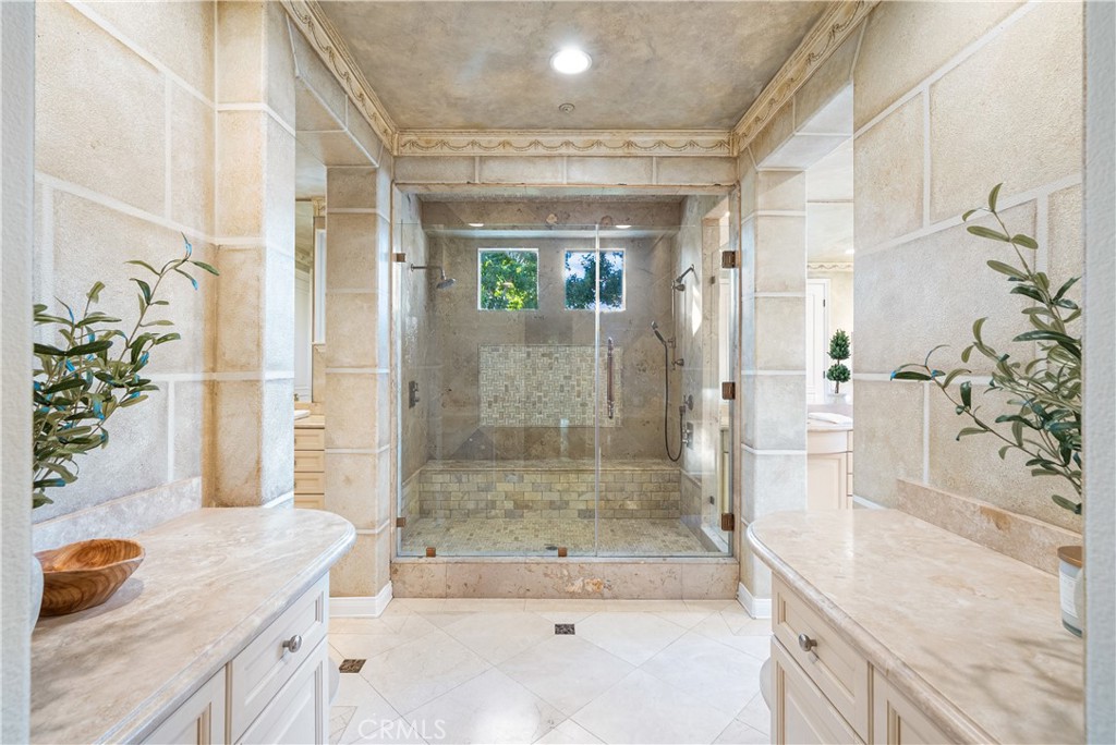 Crytsal Island (CRYI) - Residential