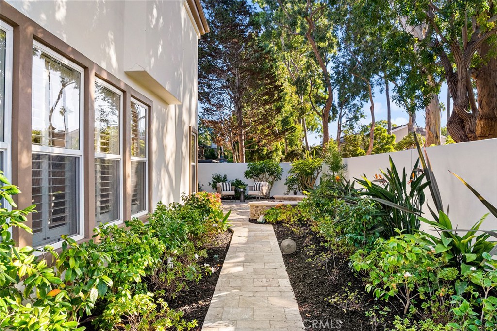 Crytsal Island (CRYI) - Residential