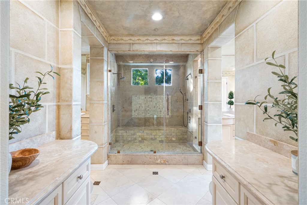 Crytsal Island (CRYI) - Residential