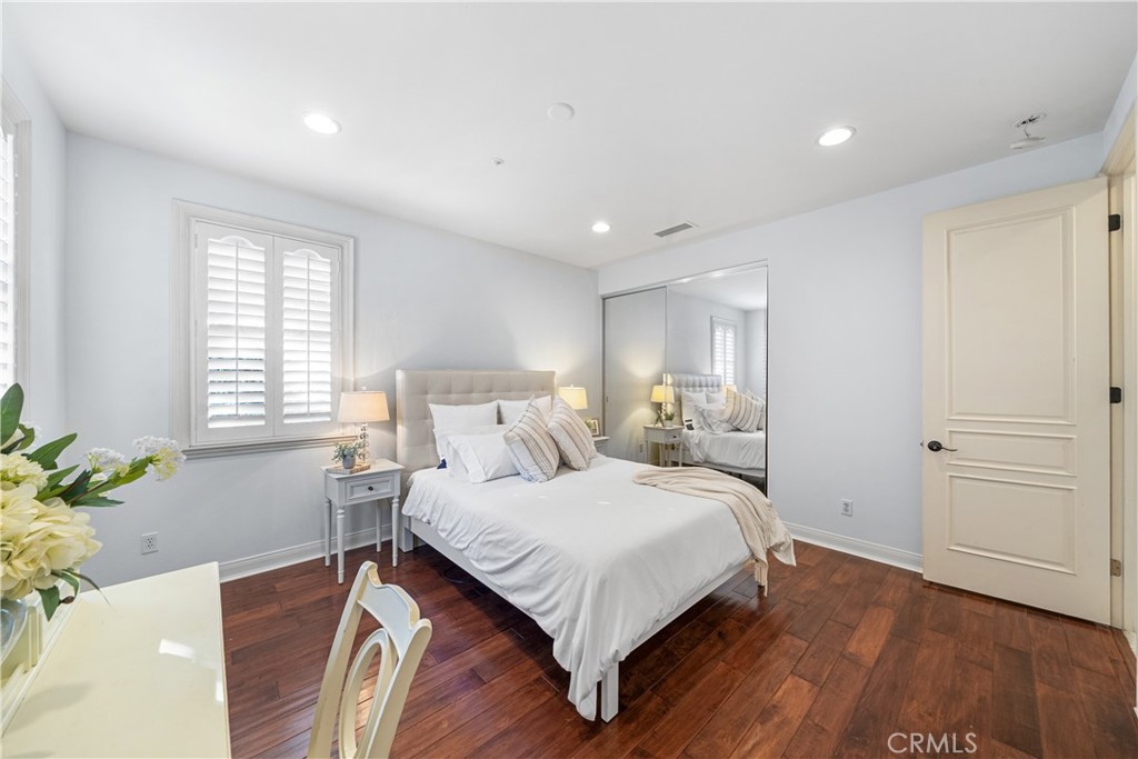 Crytsal Island (CRYI) - Residential