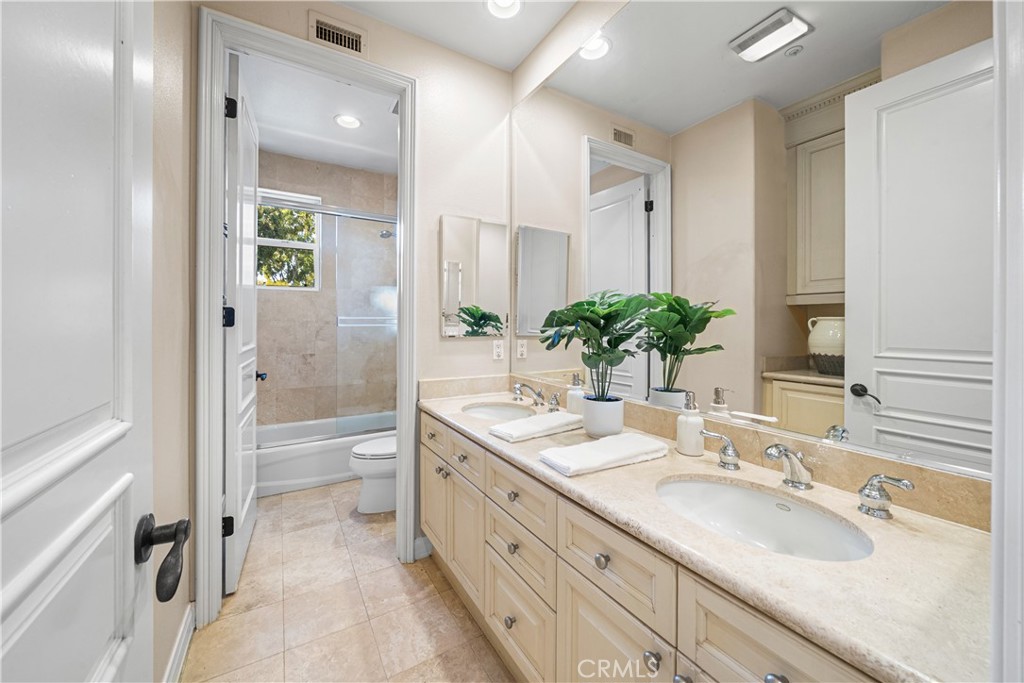 Crytsal Island (CRYI) - Residential