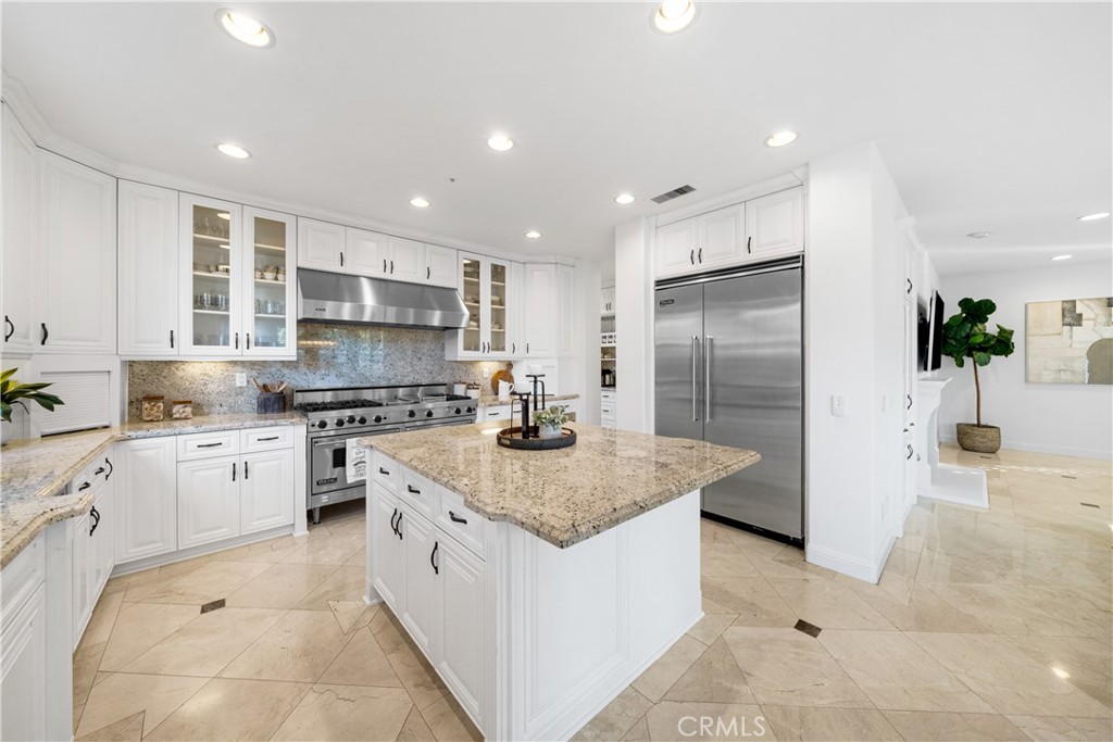 Crytsal Island (CRYI) - Residential