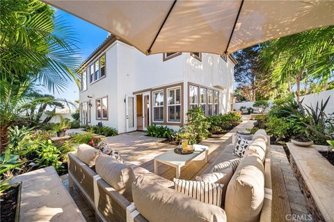 Photo of 19731 Estate Circle Cir, Huntington Beach, CA 92648 (MLS # PW25229172)