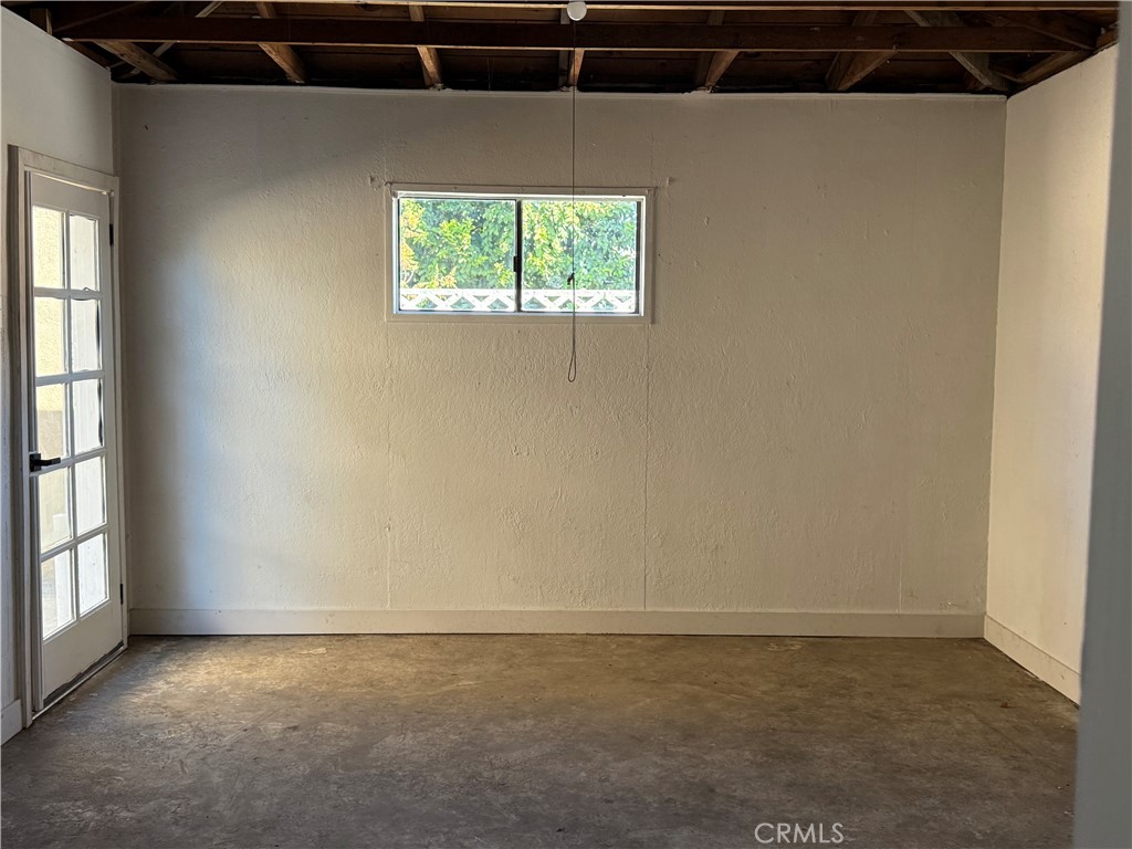 9832 San Miguel Avenue