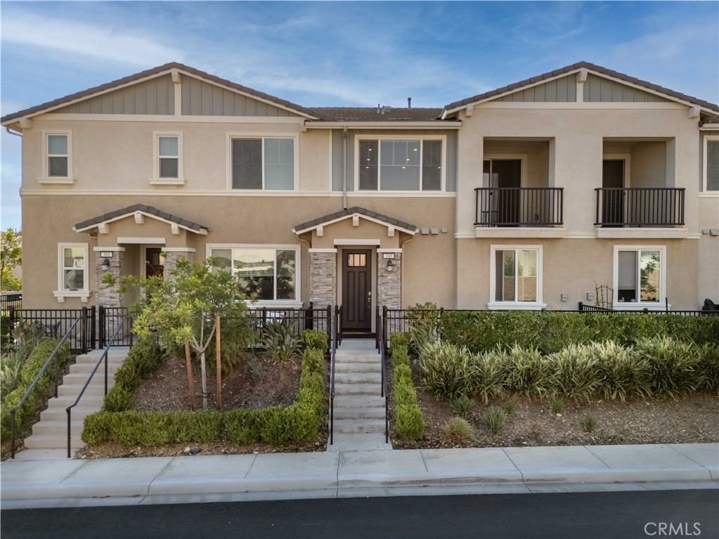 Beautiful North Fontana Investment Opportunity in Gabion Ranch!
Discover comfortable and flexible living in this beautifully designed home located in the sought-after community of Gabion Ranch. Nestled in a vibrant, amenity-rich neighborhood, this home offers a thoughtful layout perfect for modern living. Growing community with NEW 7-12 school being built within walking distance. Vineyard trails and walks to enjoy as well.
Enjoy the convenience of a main-floor master bedroom complete with a private kitchenette, making it ideal for guests, extended family, or even as a potential rental unit — offering a great passive income opportunity. The laundry room and two car tandem garage are also located on the lower level for easy access and functionality.
Upstairs, you'll find the spacious primary-bedroom suite featuring one-and-a-half bathrooms, a generous walk-in closet, and a large kitchen that opens to living room/dining room — perfect for relaxing or entertaining. Covered balcony allows for private BBQ. The home is filled with natural daylight, creating a bright and welcoming atmosphere throughout the day. Property has solar and buyer to assume sellers original agreement.
As part of the Gabion Ranch community, you’ll enjoy access to three sparkling pools, a dog park, and a stylish clubhouse, all located in a prime area with convenient access to shopping at Victoria Garden, dining, and transportation to Ontario International Airport.
Whether you're looking for comfort, flexibility, or investment potential — this home truly has it all. *Some photos show previous furniture in home.* Principal is licensed Realtor.