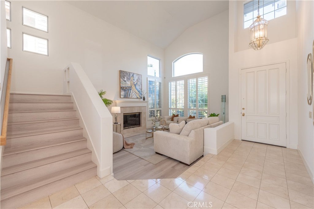 18817 Jeffrey Avenue
