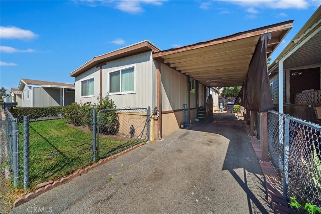 250 N Linden Avenue 327