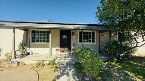 14245 Grammar Place Panorama City CA 91402