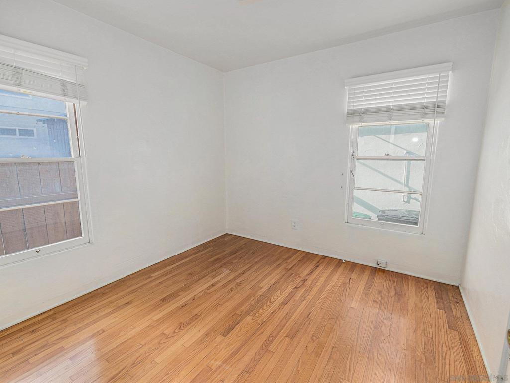 Mission Beach - Residential Income