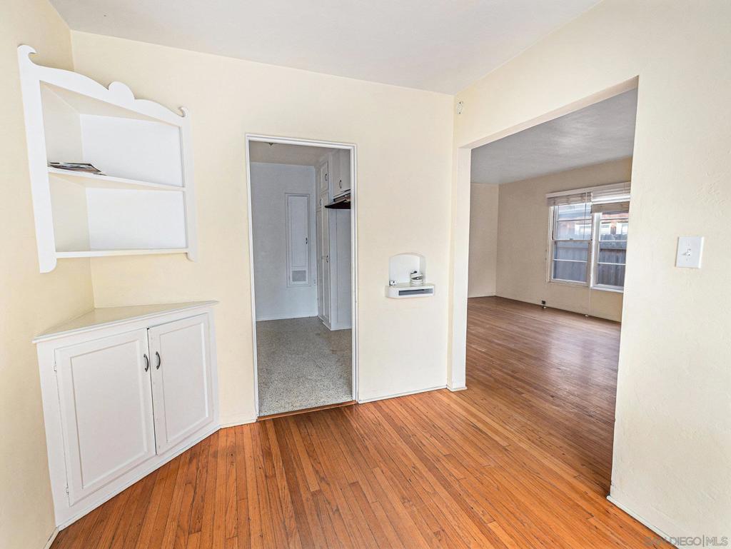 Mission Beach - Residential Income