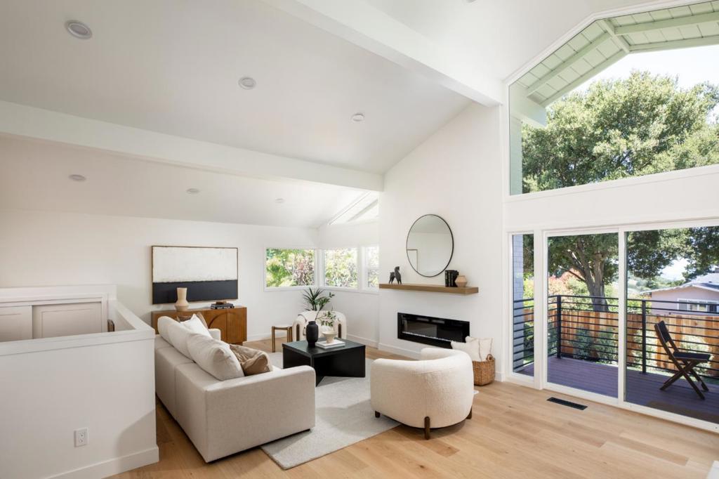 3412 Plateau Drive