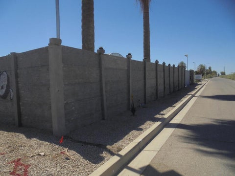 Tiny photo for 949 Wells Street, Blythe, CA 92225 (MLS # 219147549DA)