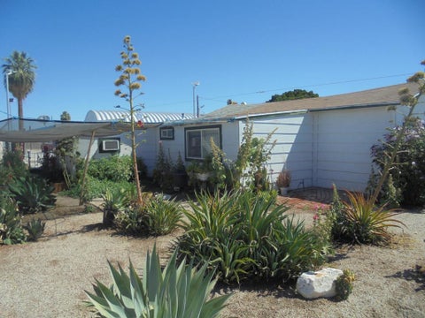 Tiny photo for 949 Wells Street, Blythe, CA 92225 (MLS # 219147549DA)