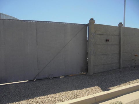 Tiny photo for 949 Wells Street, Blythe, CA 92225 (MLS # 219147549DA)