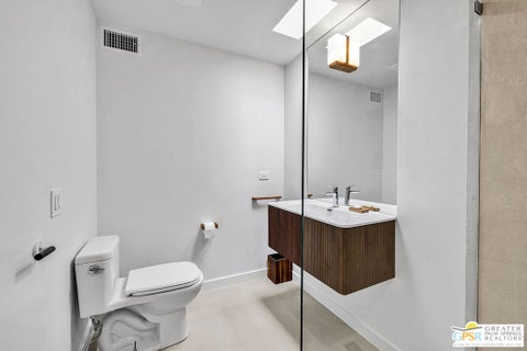 Tiny photo for 543 E San Jose Road, Palm Springs, CA 92264 (MLS # 26996795PS)