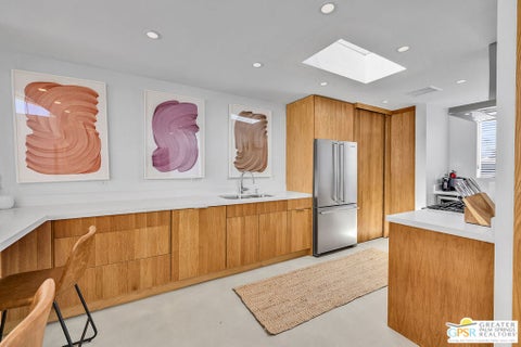 Tiny photo for 543 E San Jose Road, Palm Springs, CA 92264 (MLS # 26996795PS)