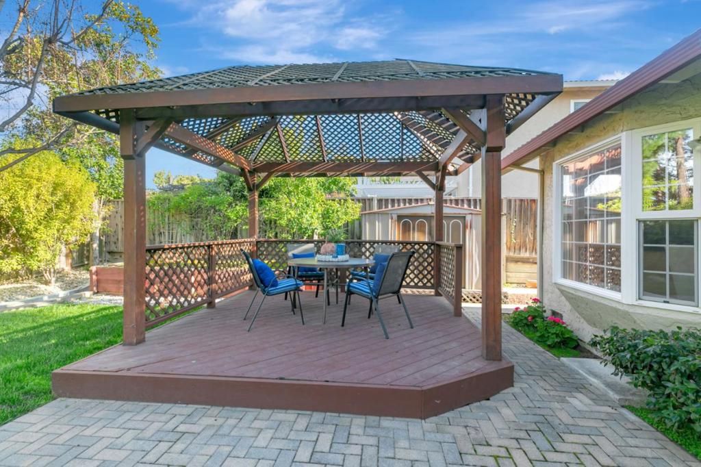 listing image 130723699133252576154