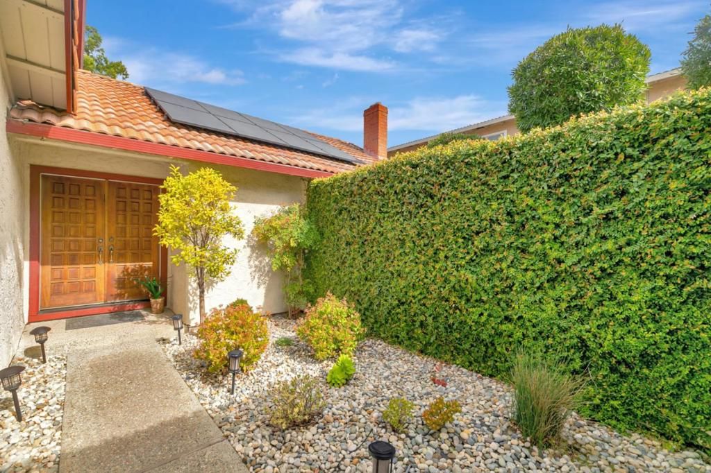 listing image 130720981164509462294