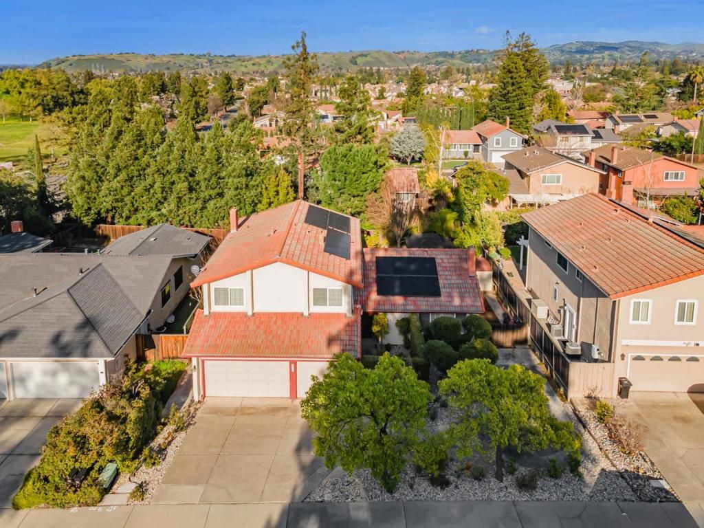 listing image 130727953918744163636