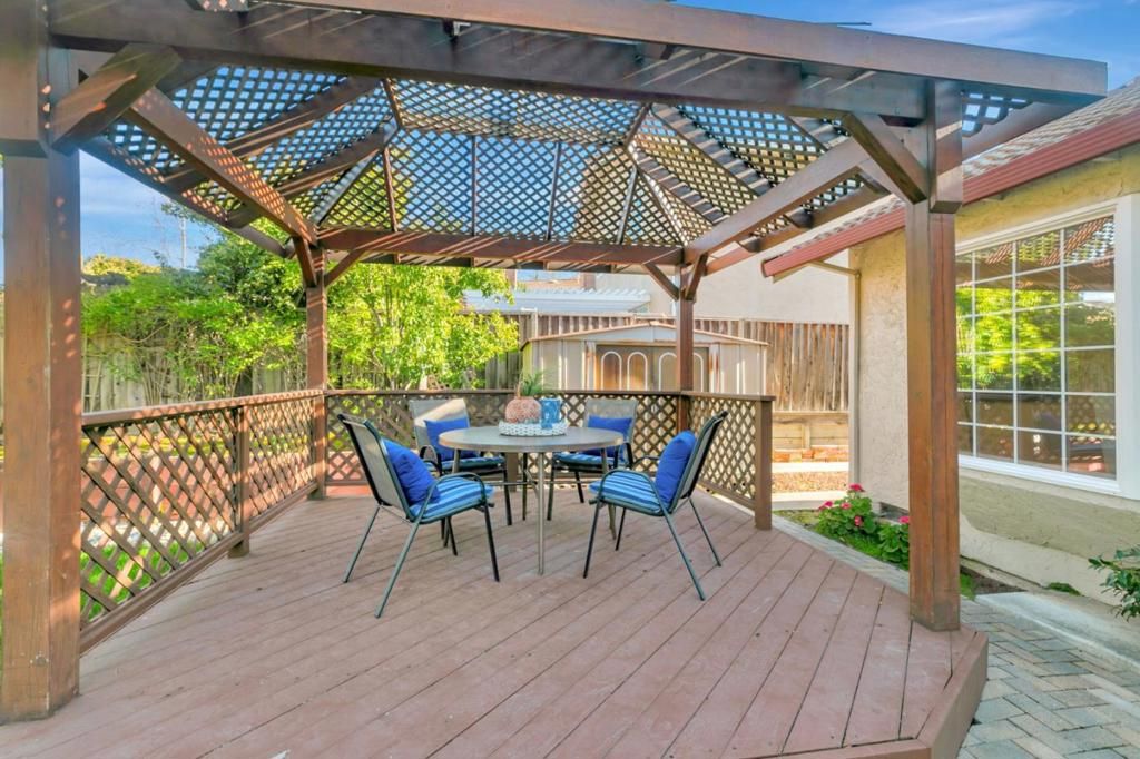 listing image 130723732979625136343