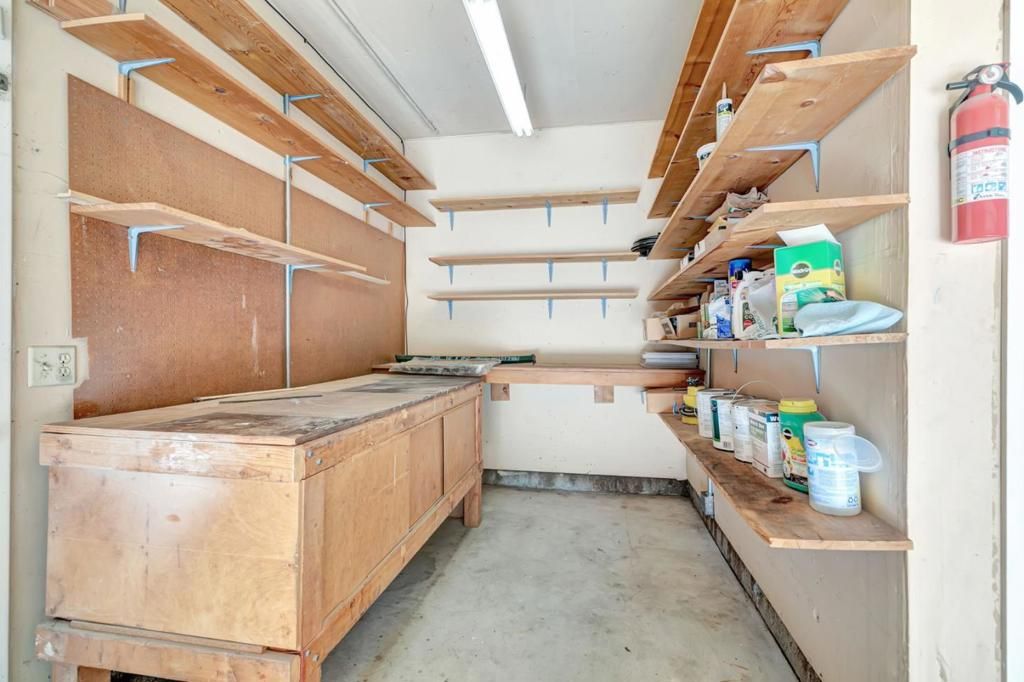 listing image 130724045606768742393